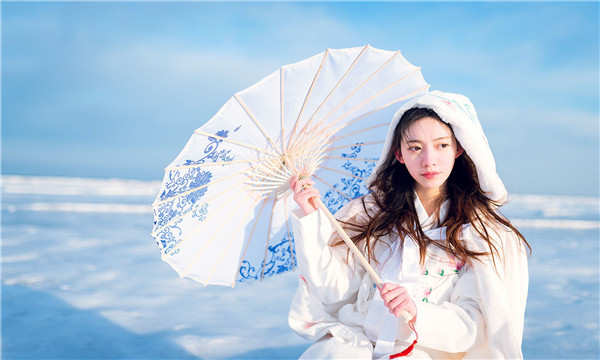 察哈尔右翼后试管代怀生子多少钱一个？助孕之路的费用分析与方案选择